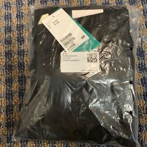 2 pack H&M black leggings never opened!